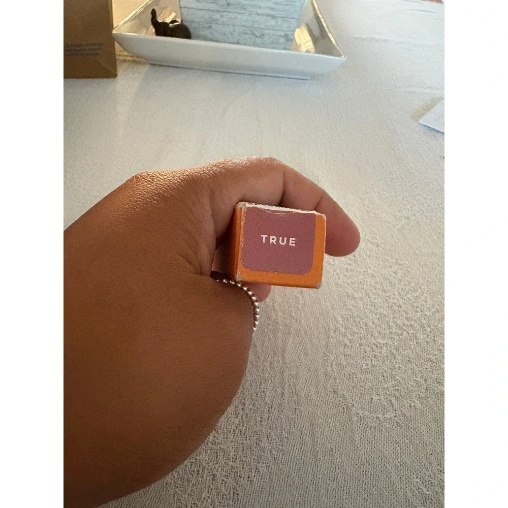 Live Tinted Huestick Eye Cheek Lip New 3g 0.1 oz Shade True